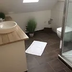 Haus Willi - Kleine & Schnuckelige In Mit Wlan Balkon Parkplatz - Neu & Sauber & Gemuetlich アパート